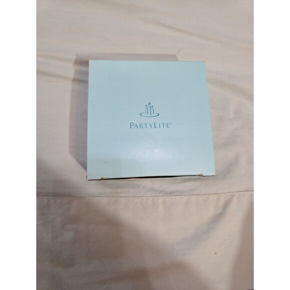PartyLite French Vanilla Aroma Melts Z24181  Box of 4 New In Box - Picture 5 of 11
